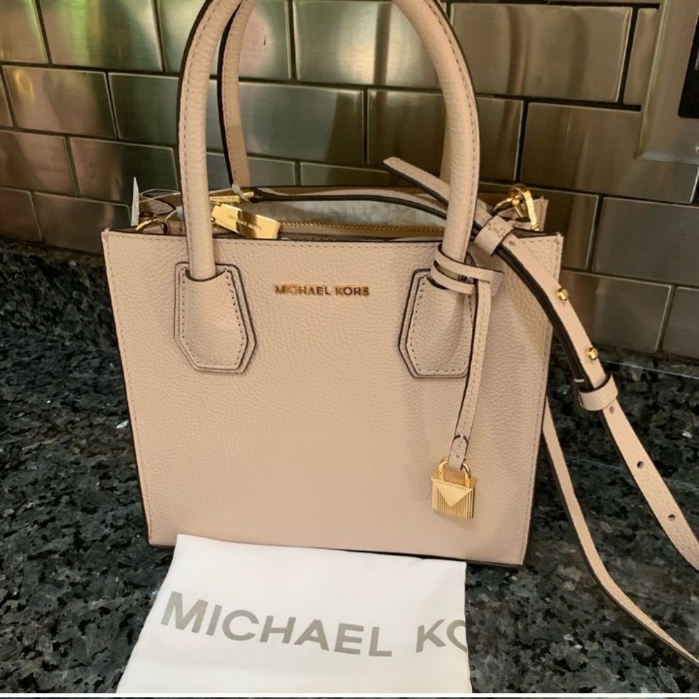 Michael Kors Mercer bag
